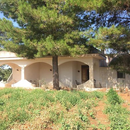 فيلا Agritria Di Umberto Anglisani أوستوني المظهر الخارجي الصورة